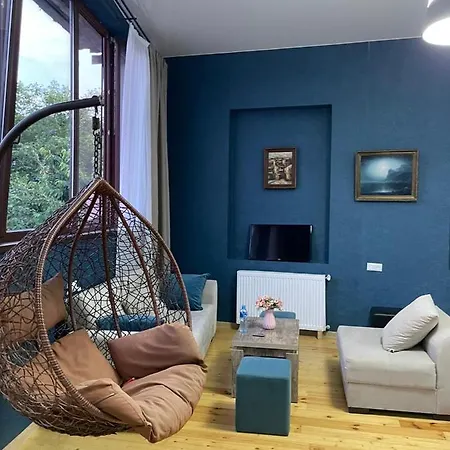 Appartment In Heart Of Тбилиси Экстерьер фото