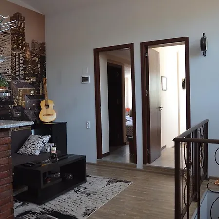 Appartment In Heart Of Тбилиси Экстерьер фото